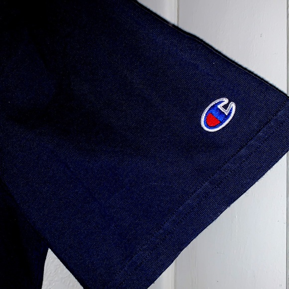 Champion Shirt - Picture 4 of 4